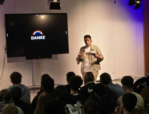 Anders und doch gleich: Malte Anders zu Gast an unserer Schule